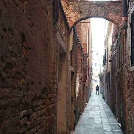 Atoliving Arsenale * Venetië